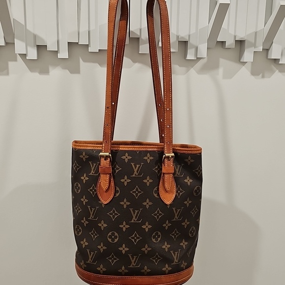 Louis Vuitton Handbags - Louis Vuitton LV Tote Bag Bucket PM Brown Monogram Logo